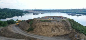 Работа кипит: как продвигается реконструкция на Хортице