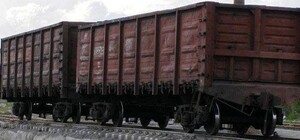 Опасные игры: в Полтаве подростка ударило током на крыше вагона