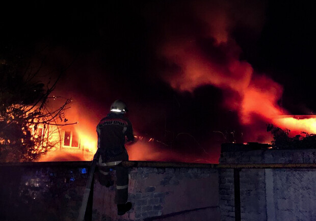 На запорожском курорте случился серьезный пожар - фото: pro.berdiansk.biz