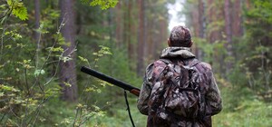 Прицелился и выстрелил: в Одесской области на охоте мужчина случайно убил товарища