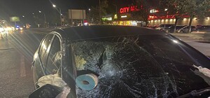 Переходил дорогу в районе City Mall: на Набережной произошло смертельное ДТП