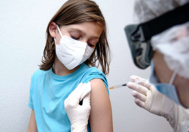 Без очередей: в Запорожье начали вакцинировать школьников. Фото: pexels.com