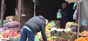 Борьба со стихийной торговлей: у Привоза больше не будет торговли в палатках