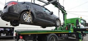 За что могут забрать автомобиль: полиция в Харькове арендует эвакуатор