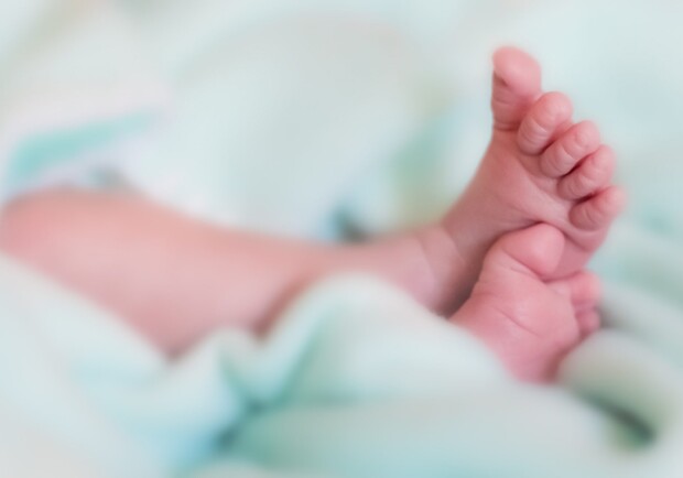 В Запорожье в квартире нашли мертвым 5-месячного малыша. 