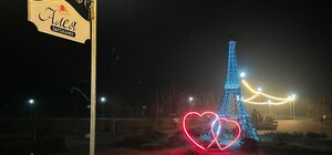 Под Запорожьем есть свой маленький Париж (фото)