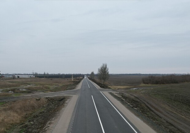 В Запорожской области завершают ремонт автодороги Н-15 "Запорожье-Донецк". 