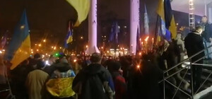 В Днепре в честь Степана Бандеры состоялось факельное шествие