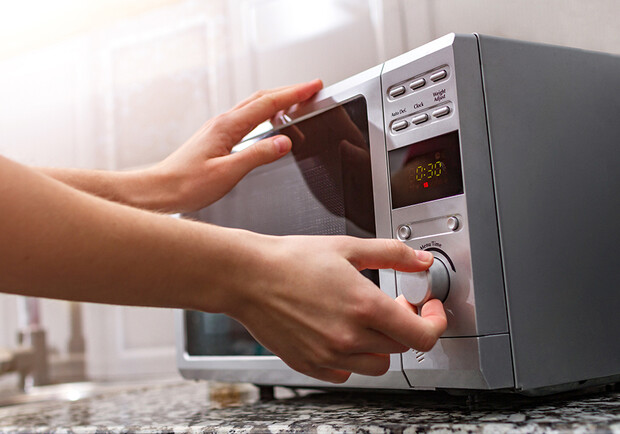 В МОЗ рассказали правда ли, что микроволновки опасны для здоровья 