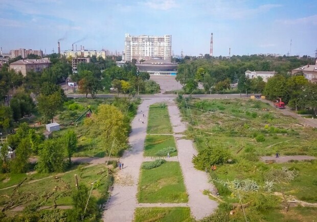 В Запорожье рассмотрят петицию о создании парка Громады на месте сквера Яланского. 