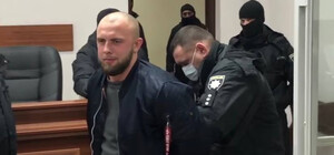 Суд посадил в СИЗО мужчин, которые стреляли возле обменника в центре Киева