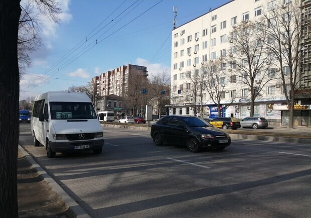 В Запорожье ищут перевозчиков на два десятка маршрутов. 