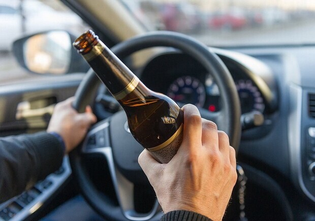 У Запорізькій області за місяць сталося 25 ДТП із п'яними водіями. 