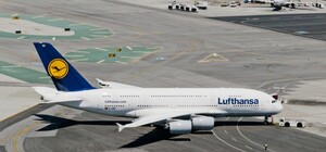 Авиакомпания Lufthansa объяснила отмену рейсов в Киев пандемией коронавируса