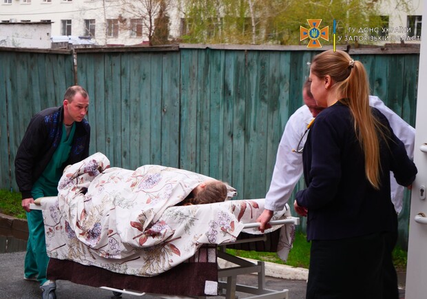 В Запорожской области пострадавшей от взрывов 12-летней девочке два дня невозможно было оказать медпомощь  