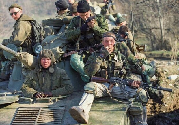 В ЗОВА прокомментировали перебрасывание войск РФ из Мариуполя в направлении Запорожья. 