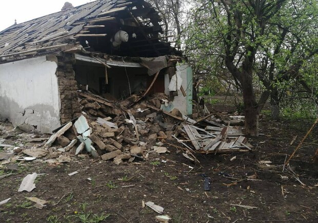 Оккупанты обстреляли село в Запорожской области: двое погибших - фото