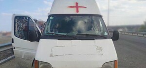 В Запорожье водитель микроавтобуса с эмблемой 