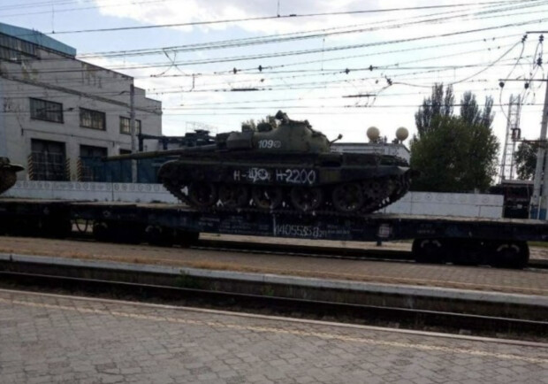 С какой целью оккупанты привезли в Мелитополь старые танки Т-62. 