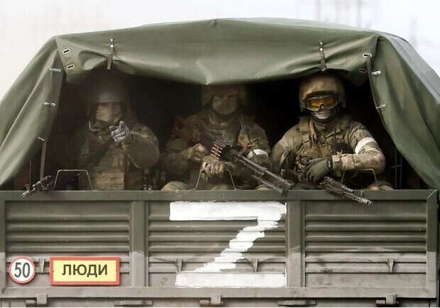 Оккупанты переместили в Васильевку танковое и мотострелковое подразделения. 