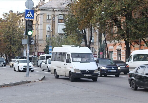 В Запорожье повысили цены на проезд до 12 и 13 гривен - 