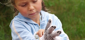 На уборку парка Победы вышли и стар, и млад