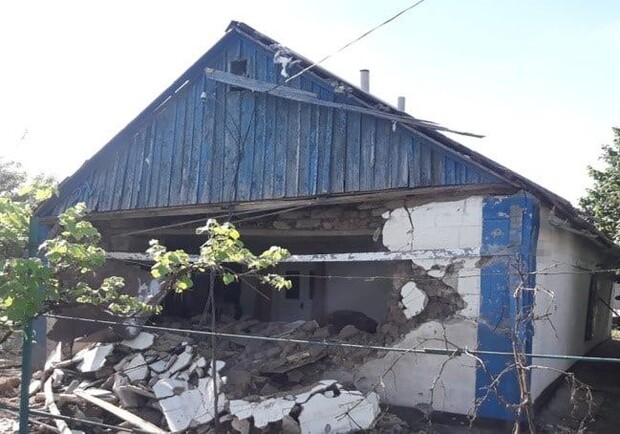 Оккупанты уничтожают жилые дома в Гуляйпольском районе 