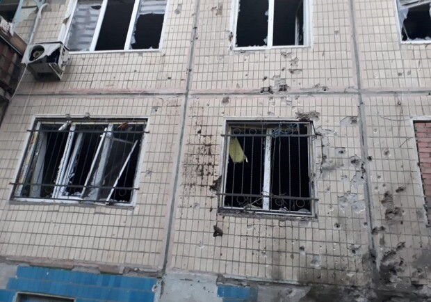 Из Запорожской области снова обстреляли Никополь: есть пострадавший 