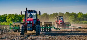 В Днепропетровской области фермер обработал и засеял ценные исторические курганы