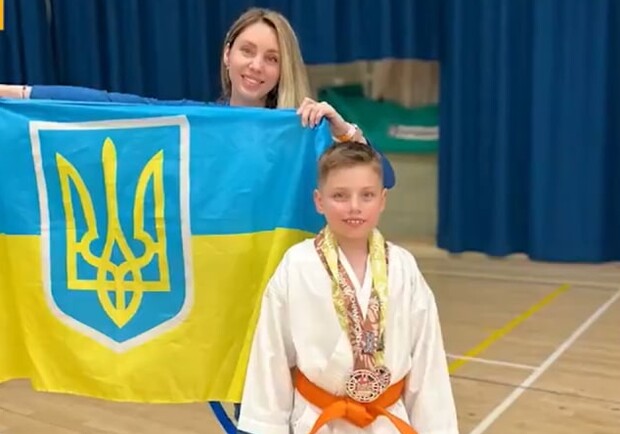 Тренировался онлайн из-за оккупации: 9-летний мальчик из Бердянска стал чемпионом мира. 