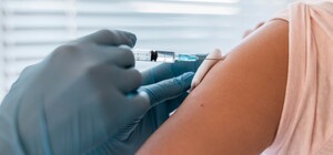 У МОЗ відповіли, які щеплення мають бути у людей у віці 25+