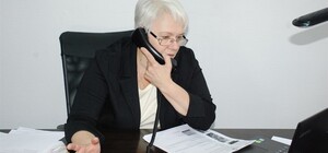 Более 300 звонков в день: с чем чаще всего обращаются в инспекцию по парковке