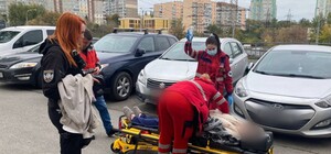 Правоохранители помогли 81-летней киевлянке, которая 3 дня беспомощно лежала в своей квартире