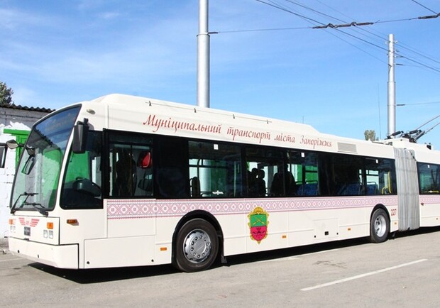 У Запоріжжі запровадили обмеження у роботі тролейбусів та трамваїв 