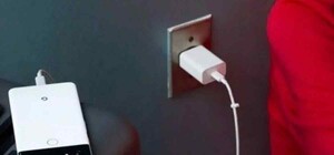 Экстренные отключения света: одесситы за деньги предлагают зарядить гаджеты 