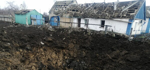 В результате авиаудара по Орехову пострадали пять человек (фото)