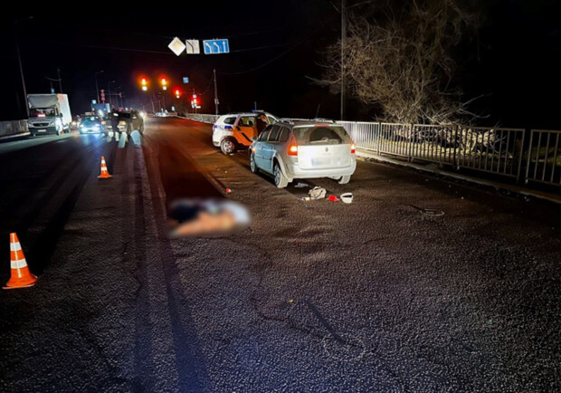 В Запорожье водитель насмерть сбил переходившую дорогу пенсионерку. 