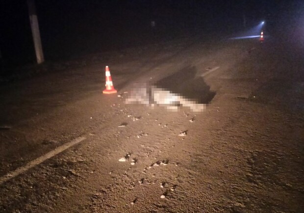 У Запорізькому районі на смерть збили жінку: водій втік з місця ДТП. 