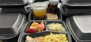 Через відключення світла в Одесі школярам замовляють їжу