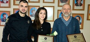 В Полтаве семья полицейского задержала злоумышленника, ворвавшегося в их дом