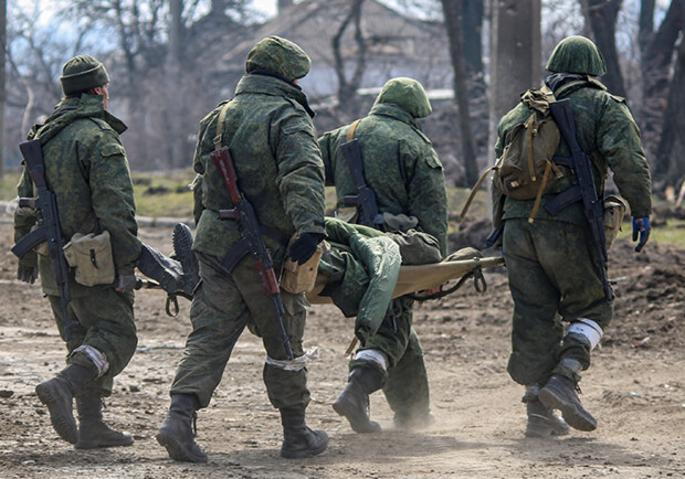 В Днепрорудном больница переполнена ранеными российскими военными. 