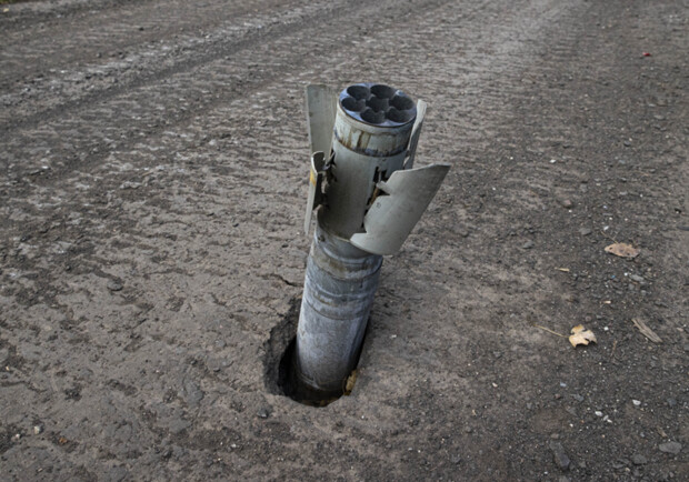 Під Запоріжжям сапери виявили залишки ракети ЗРК С-300. 