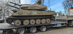 З території музею Богуслаєва вивозять військову техніку: що відомо