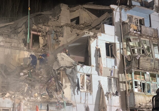 Ракетний удар по будинку у Запоріжжі: рятувальники знайшли ще два тіла - 