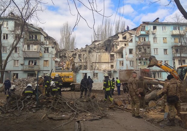 В Запорожской ОВА рассказали, чем собираются помочь людям, чье жилье было разрушено 2 марта. 