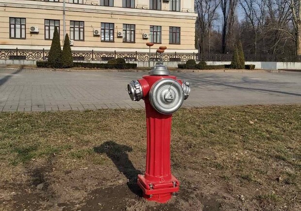 В Запорожье устанавливают наземные пожарные гидранты - 