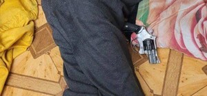 Выстрелил из пистолета себе в висок: в Одессе медики спасли онкобольного от суицида