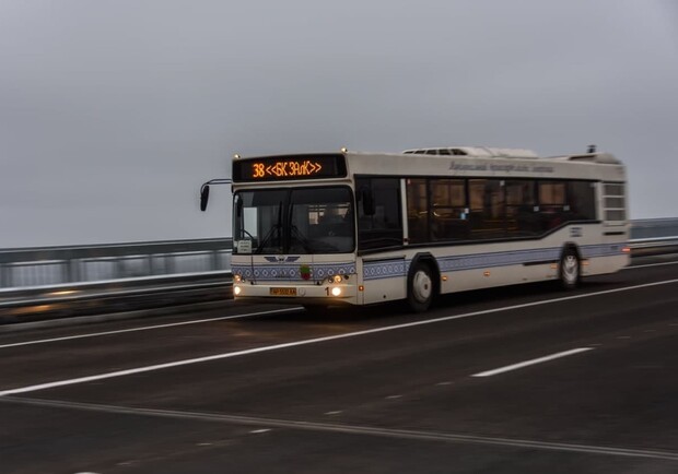 Як працюватиме громадський транспорт у Запоріжжі 19 березня 2023. 