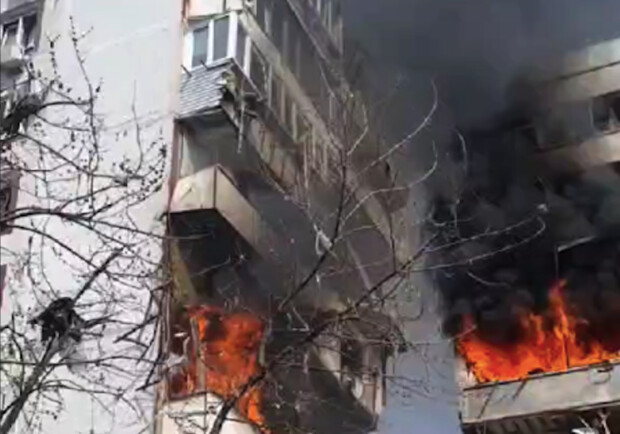 Взрывы в Запорожье 22 марта: ракеты ударили по жилым домам - фото из соцсетей