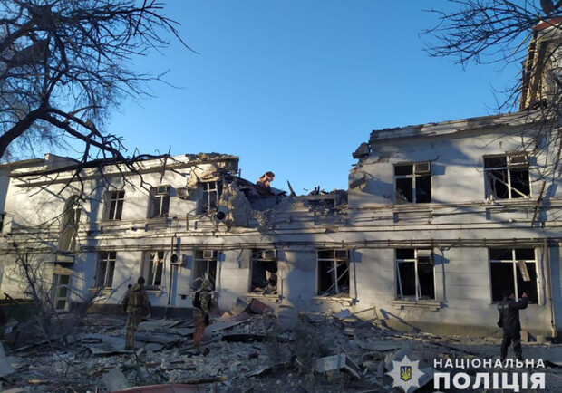 В поліції розповіли подробиці ракетних ударів по Запоріжжю 31 березня. 